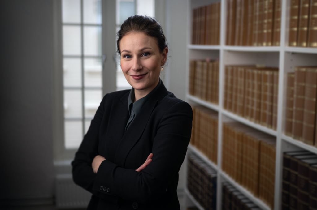 Advokat Sarah Buch